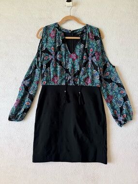 Nicole Miller Cold-Shoulder Black Dress with Teal & Purple Paisley‎ Bodice 10